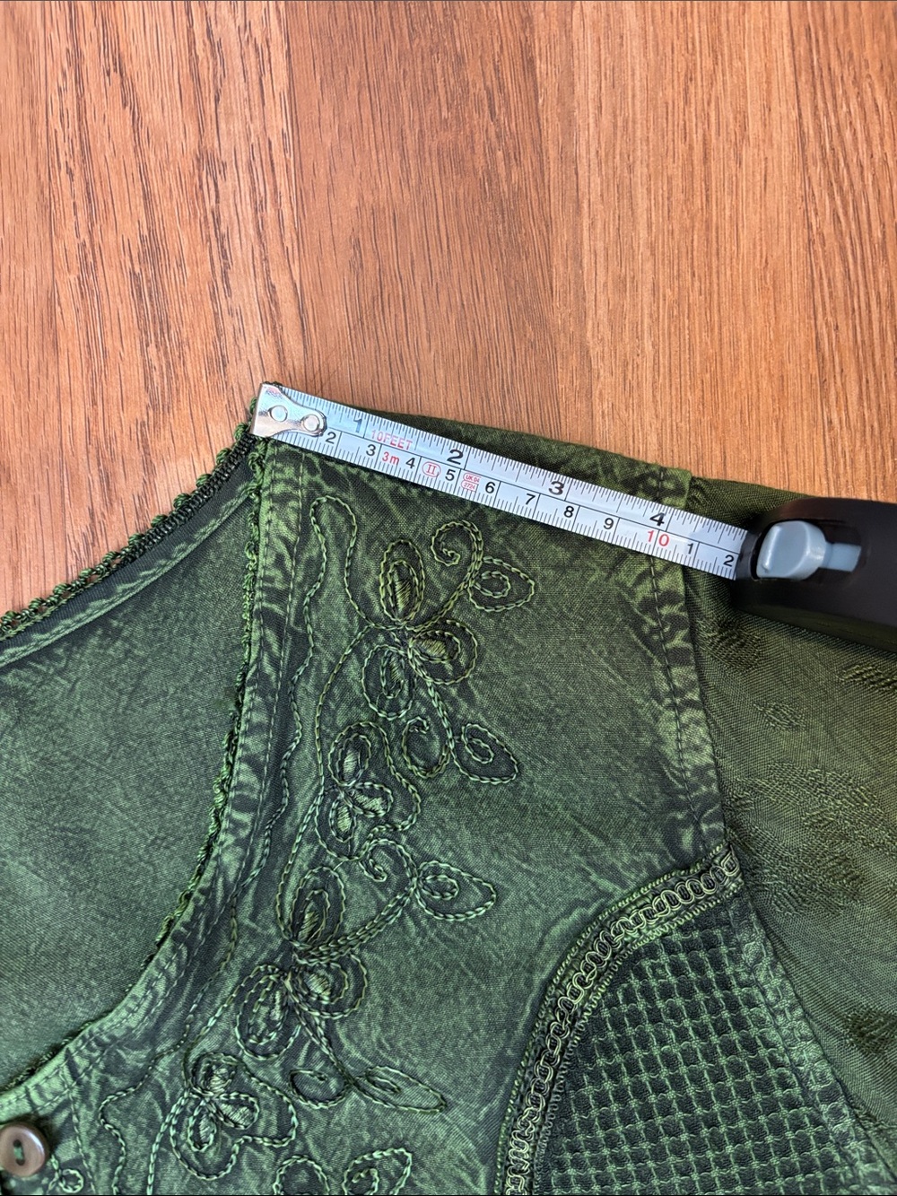 Flower olive green long sleeve button-up top. Size 1X. - Picture 16 of 17